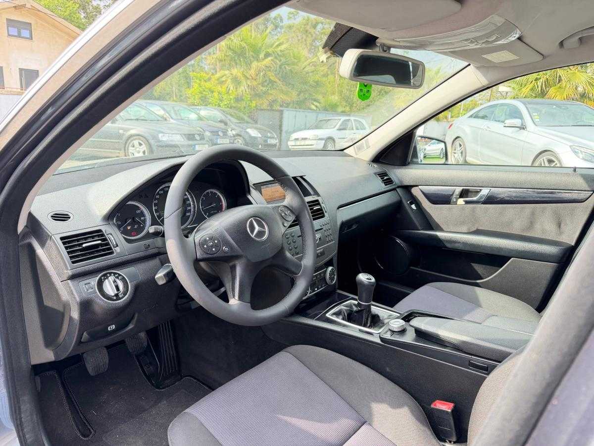 mercedes-benz-classe-c-2009-diesel-2148cc
