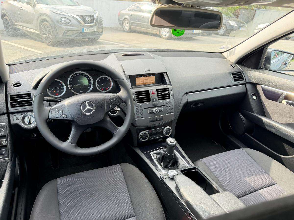 mercedes-benz-classe-c-2009-diesel-2148cc