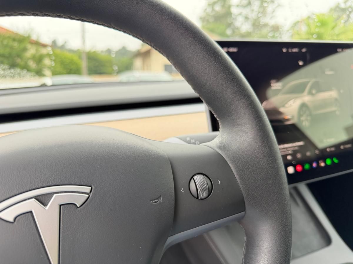 tesla-model-y-2023-eletrico-0cc