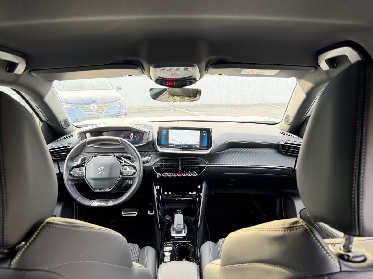 peugeot-2008-2021-gasolina-1199cc