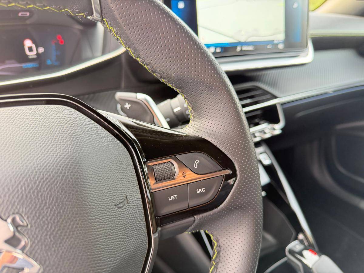 peugeot-2008-2021-gasolina-1199cc