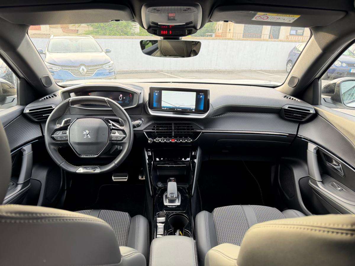 peugeot-2008-2021-gasolina-1199cc