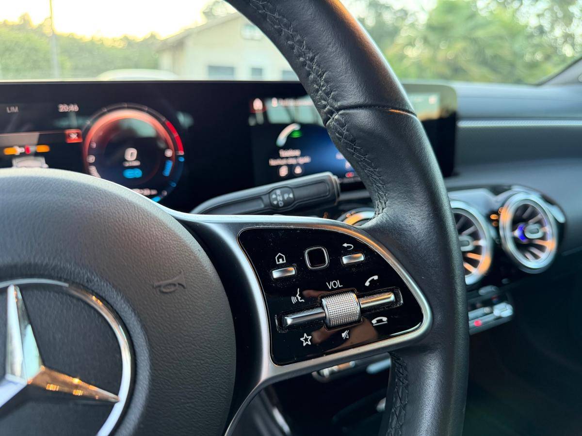 mercedes-benz-cla-2021-hibrido-a-gasolina-1332cc