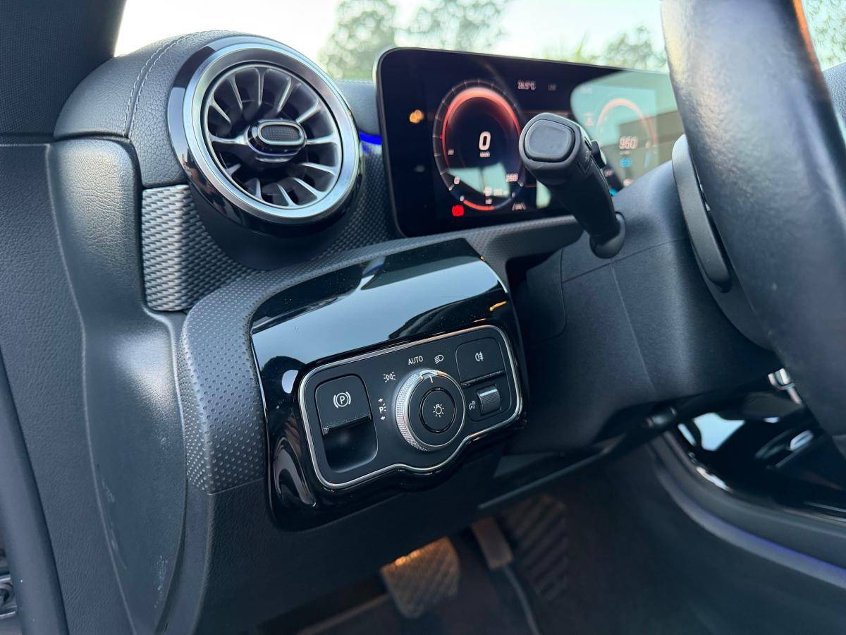 mercedes-benz-cla-2021-hibrido-a-gasolina-1332cc