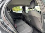toyota-yaris-2023-hibrido-a-gasolina-1490cc