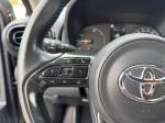 toyota-yaris-2023-hibrido-a-gasolina-1490cc