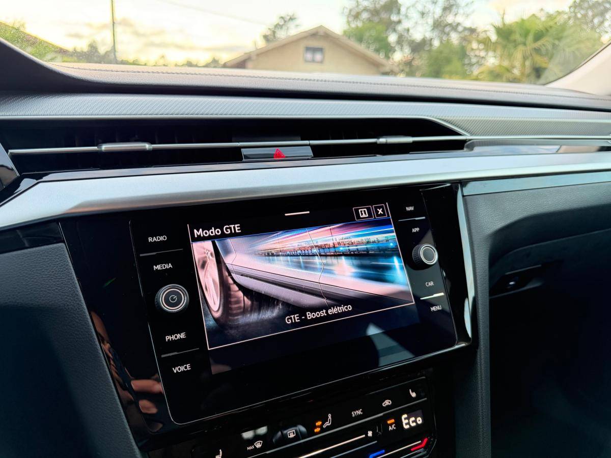volkswagen-arteon-2021-hibrido-a-gasolina-1395cc