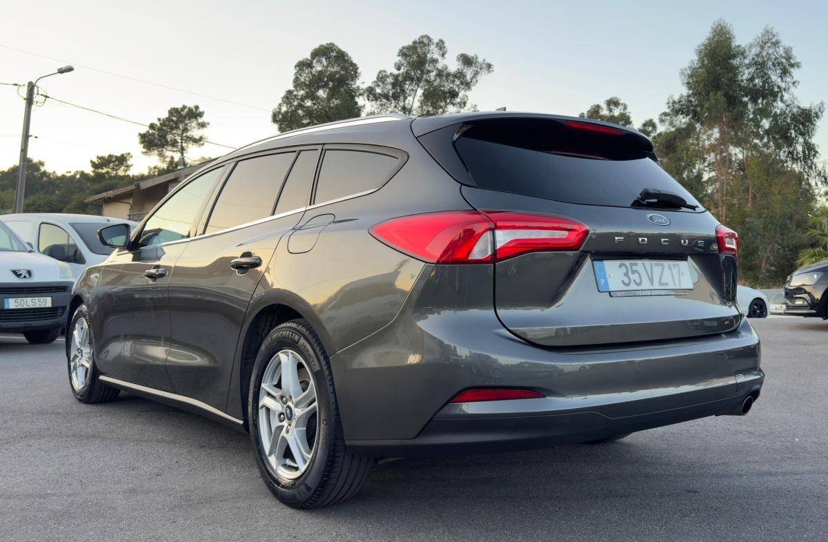 ford-focus-sw-2019-diesel-1499cc