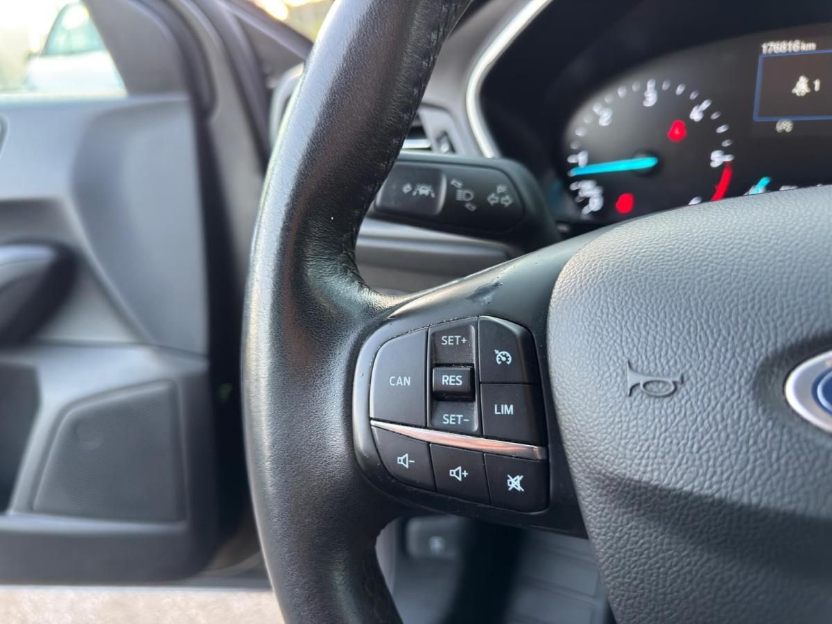 ford-focus-sw-2019-diesel-1499cc