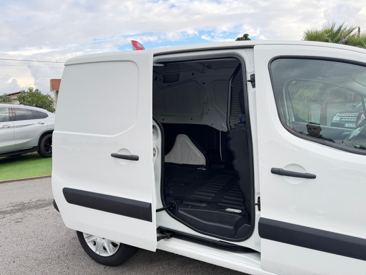 peugeot-partner-2013-diesel-1560cc