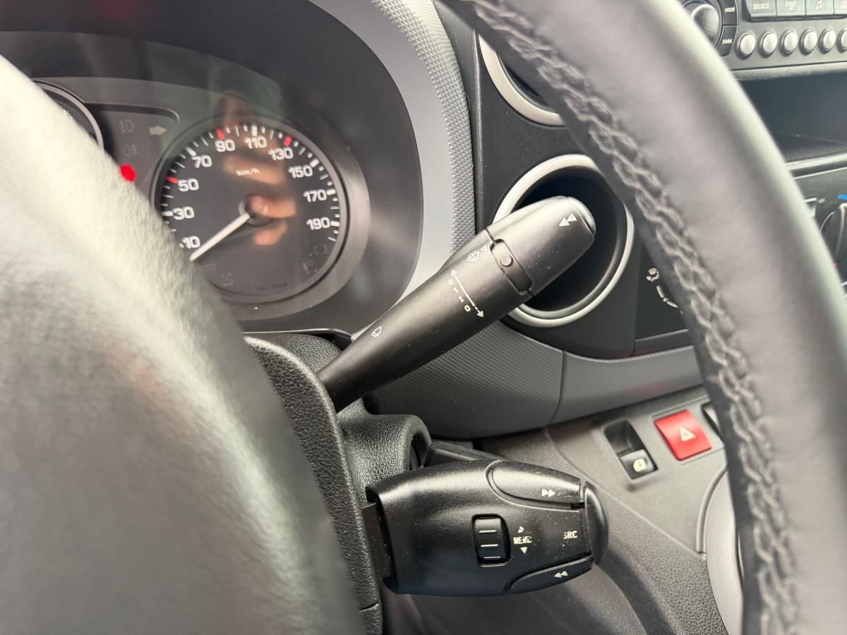 peugeot-partner-2013-diesel-1560cc