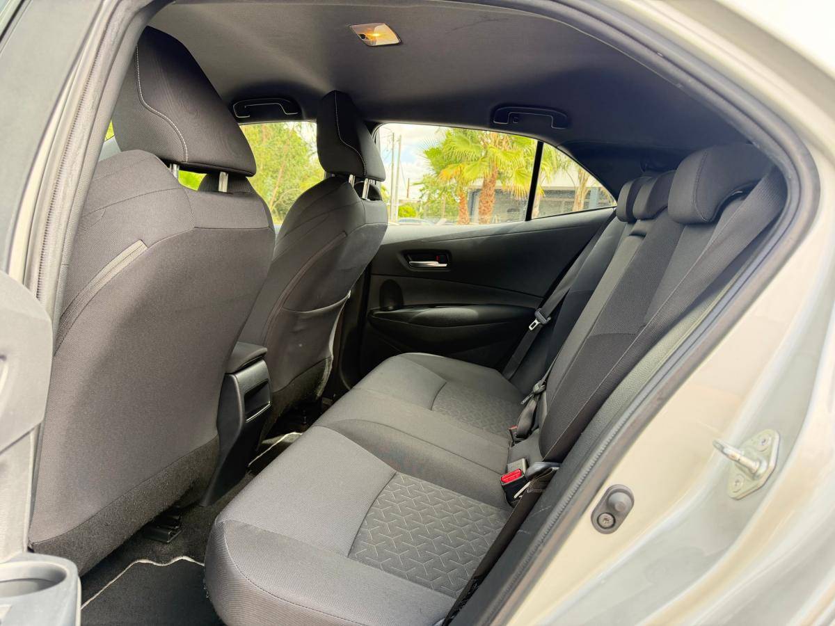toyota-corolla-2020-hibrido-a-gasolina-1798cc