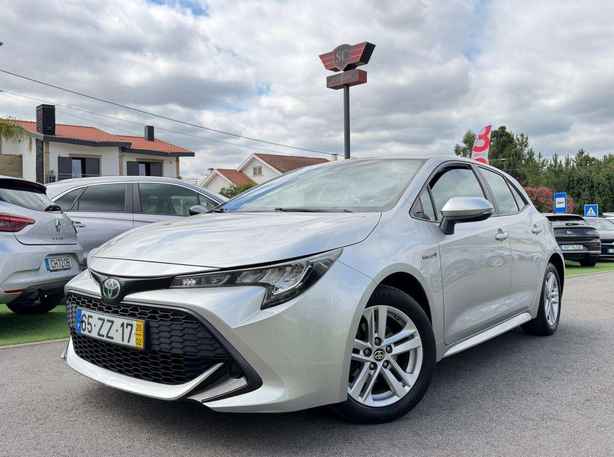 toyota-corolla-2020-hibrido-a-gasolina-1798cc