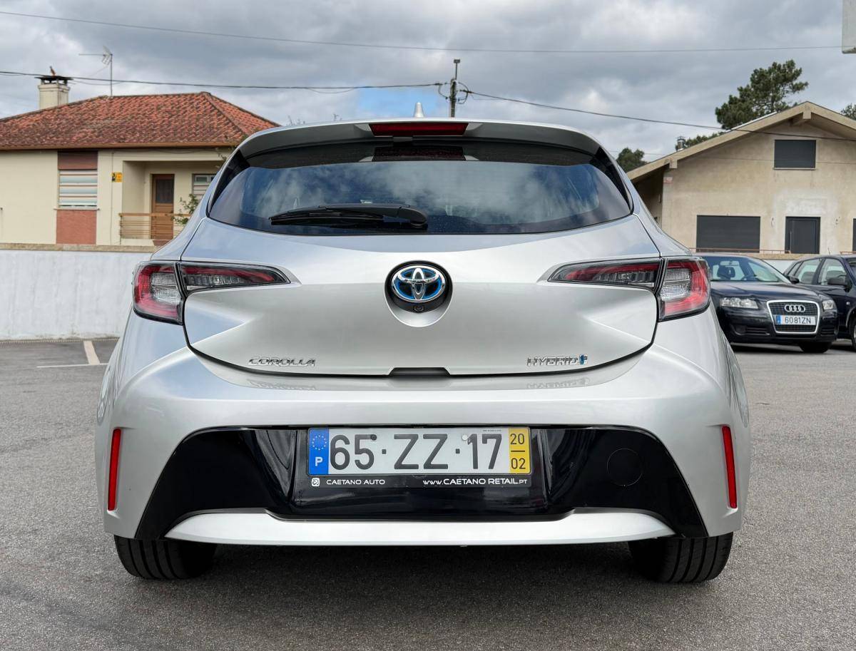 toyota-corolla-2020-hibrido-a-gasolina-1798cc
