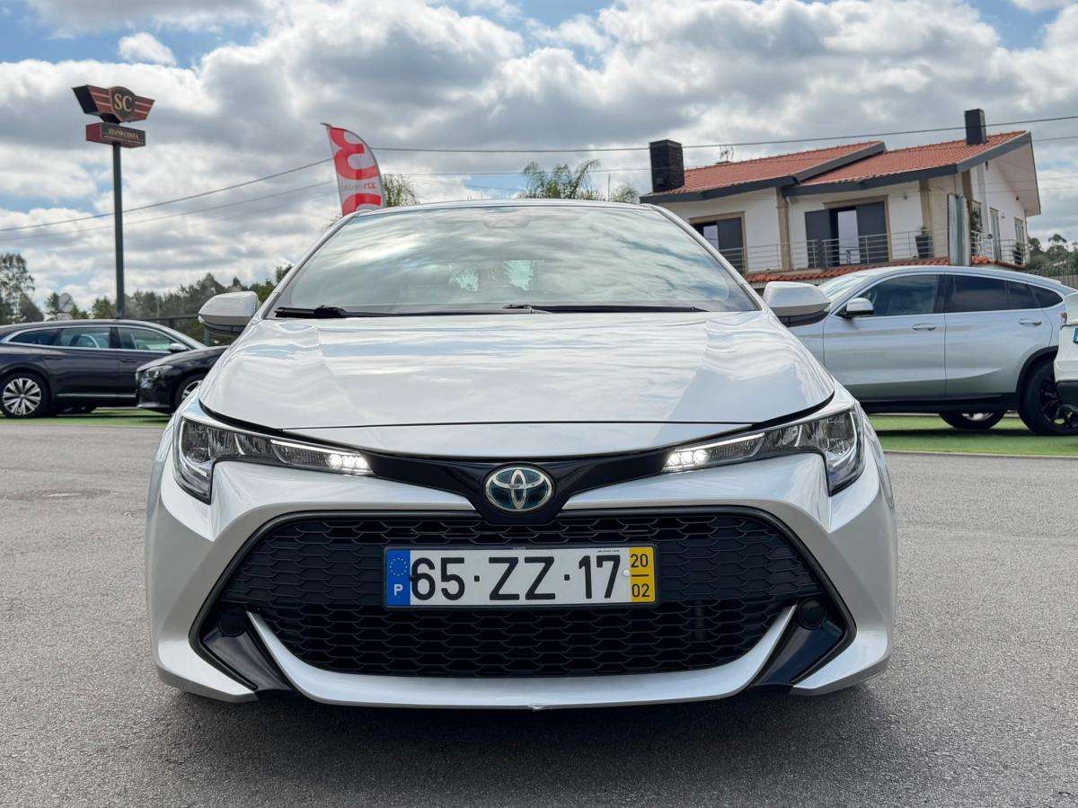 toyota-corolla-2020-hibrido-a-gasolina-1798cc