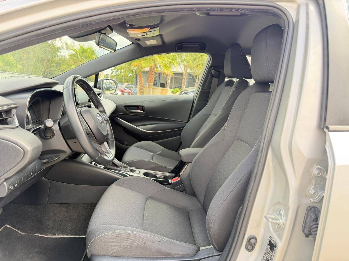 toyota-corolla-2020-hibrido-a-gasolina-1798cc