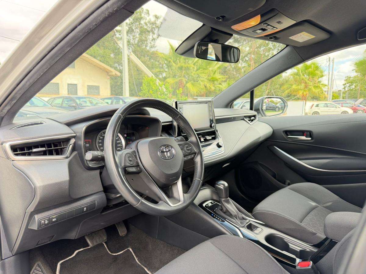 toyota-corolla-2020-hibrido-a-gasolina-1798cc