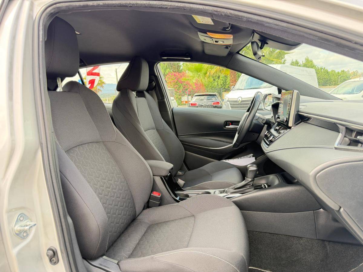toyota-corolla-2020-hibrido-a-gasolina-1798cc