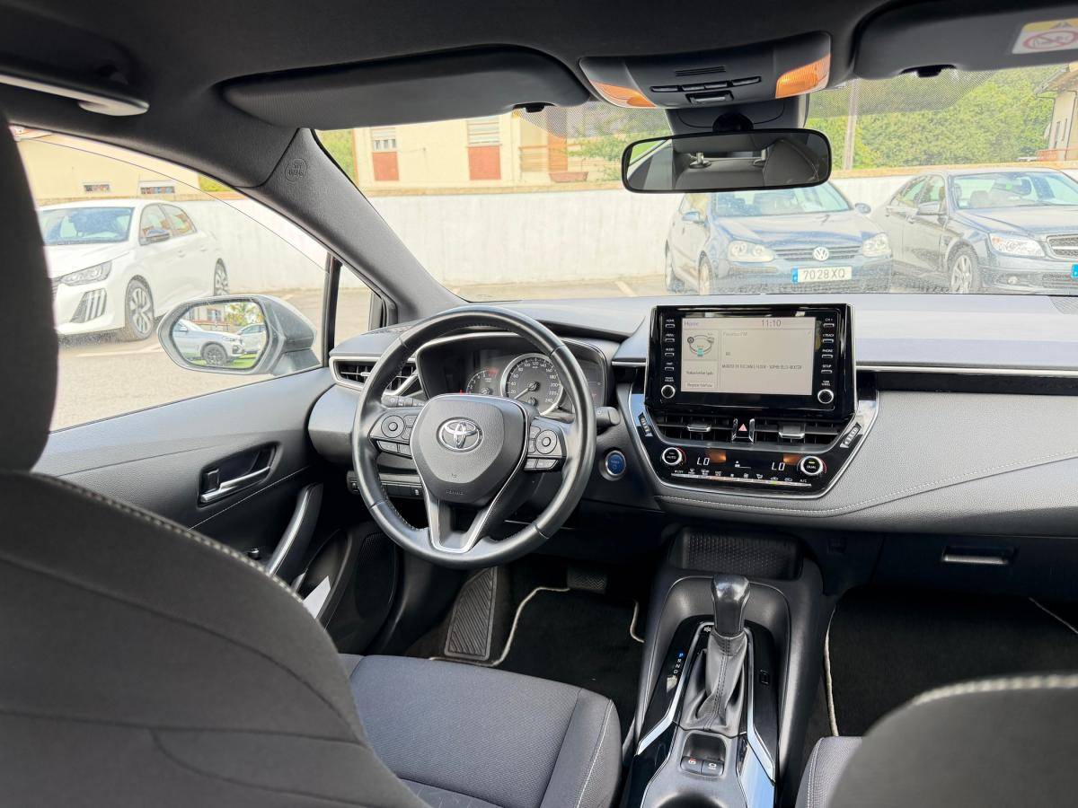 toyota-corolla-2020-hibrido-a-gasolina-1798cc