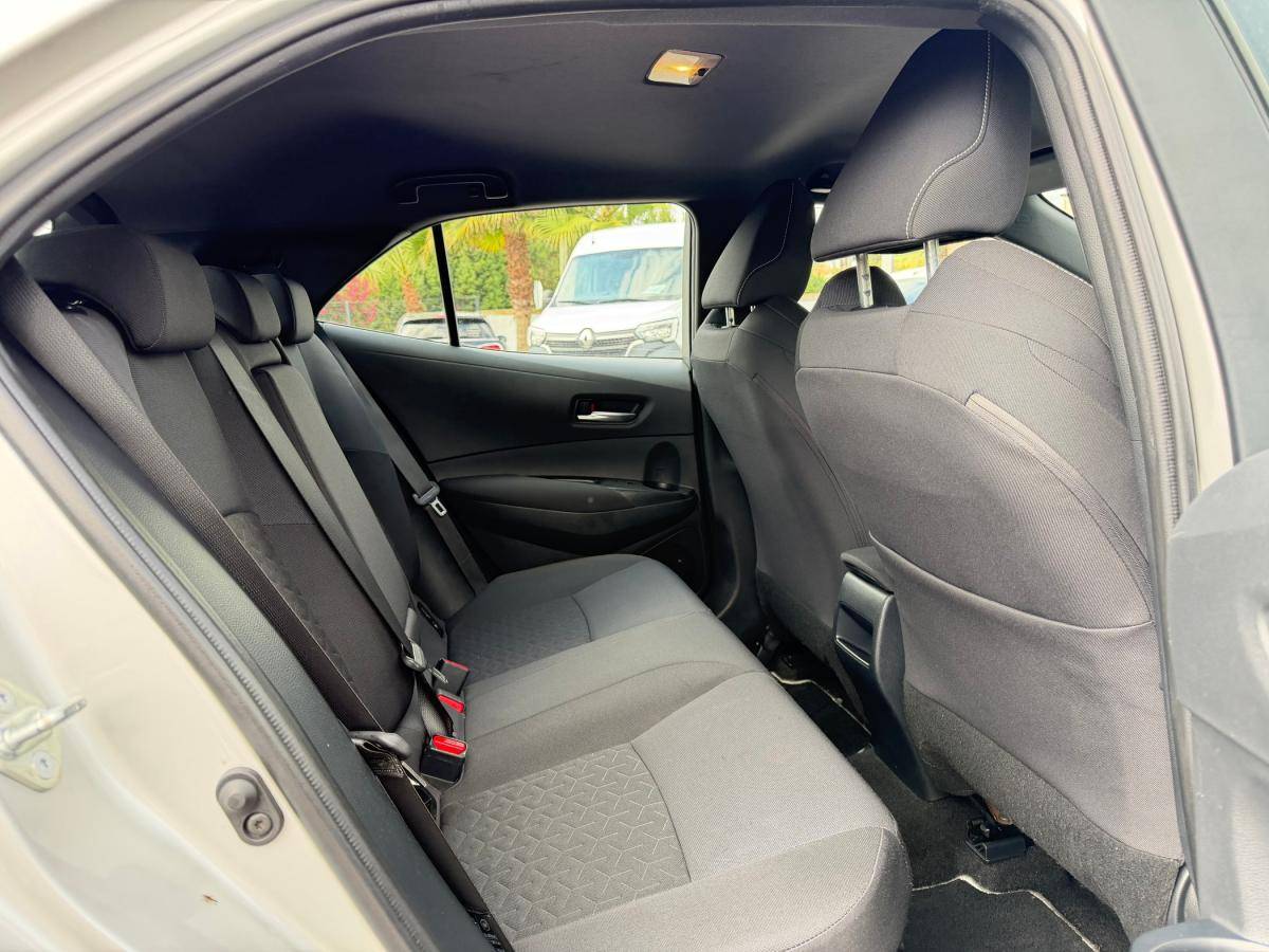toyota-corolla-2020-hibrido-a-gasolina-1798cc