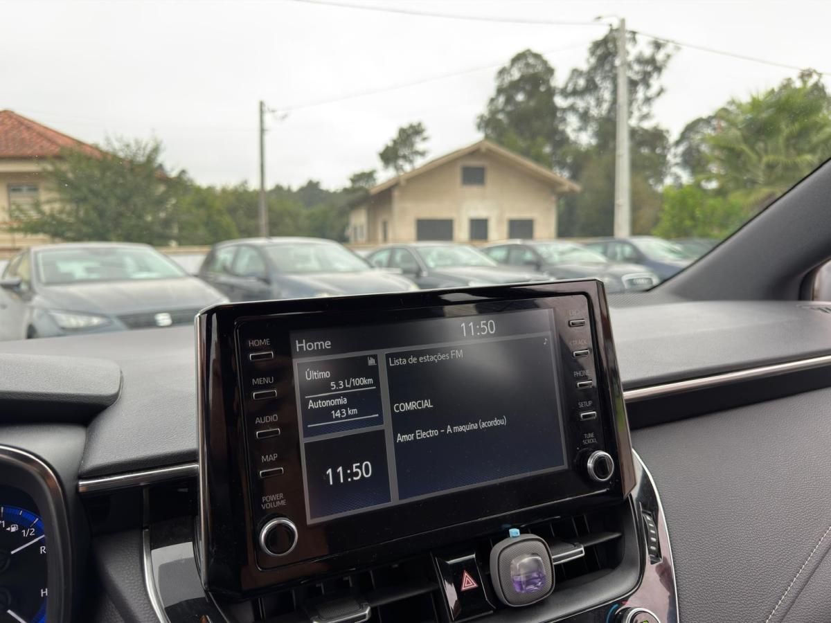 toyota-corolla-2021-hibrido-a-gasolina-1798cc