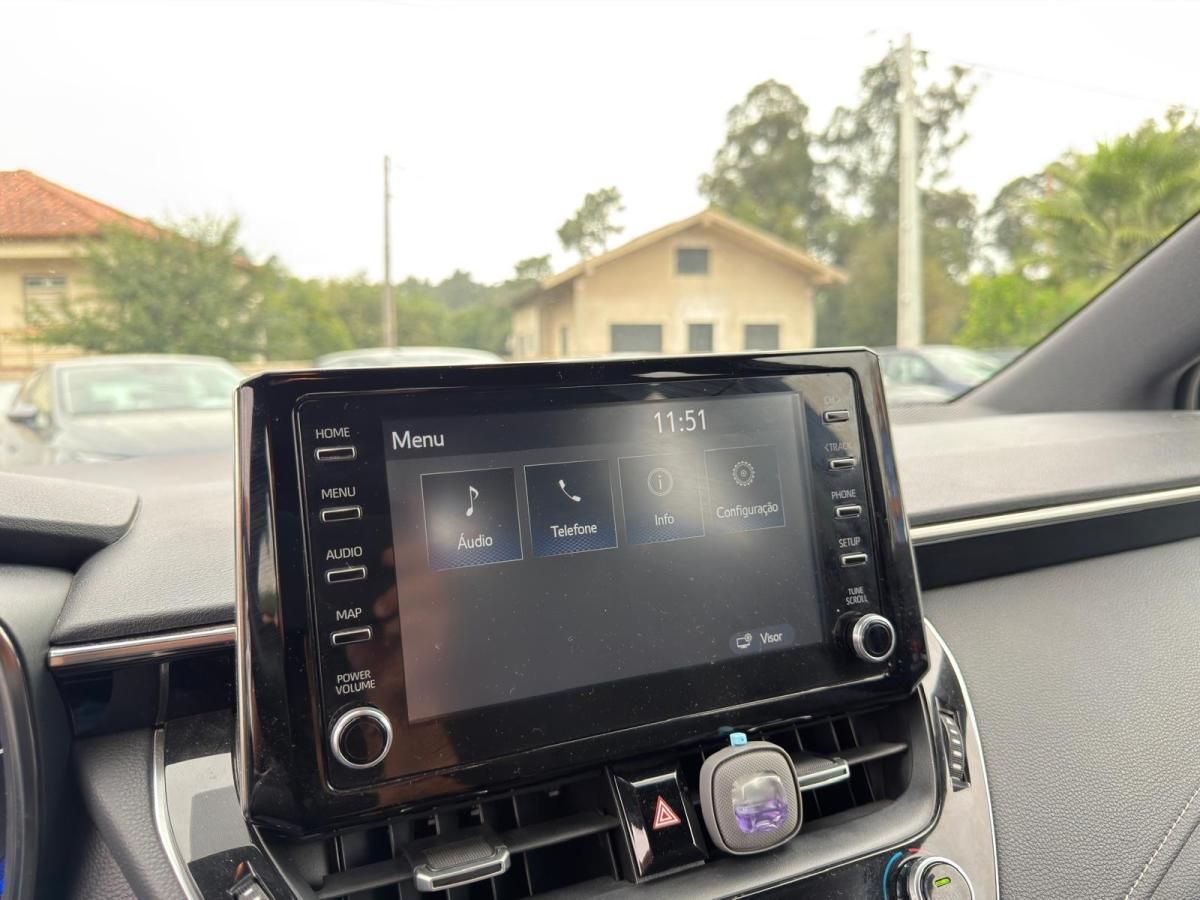 toyota-corolla-2021-hibrido-a-gasolina-1798cc