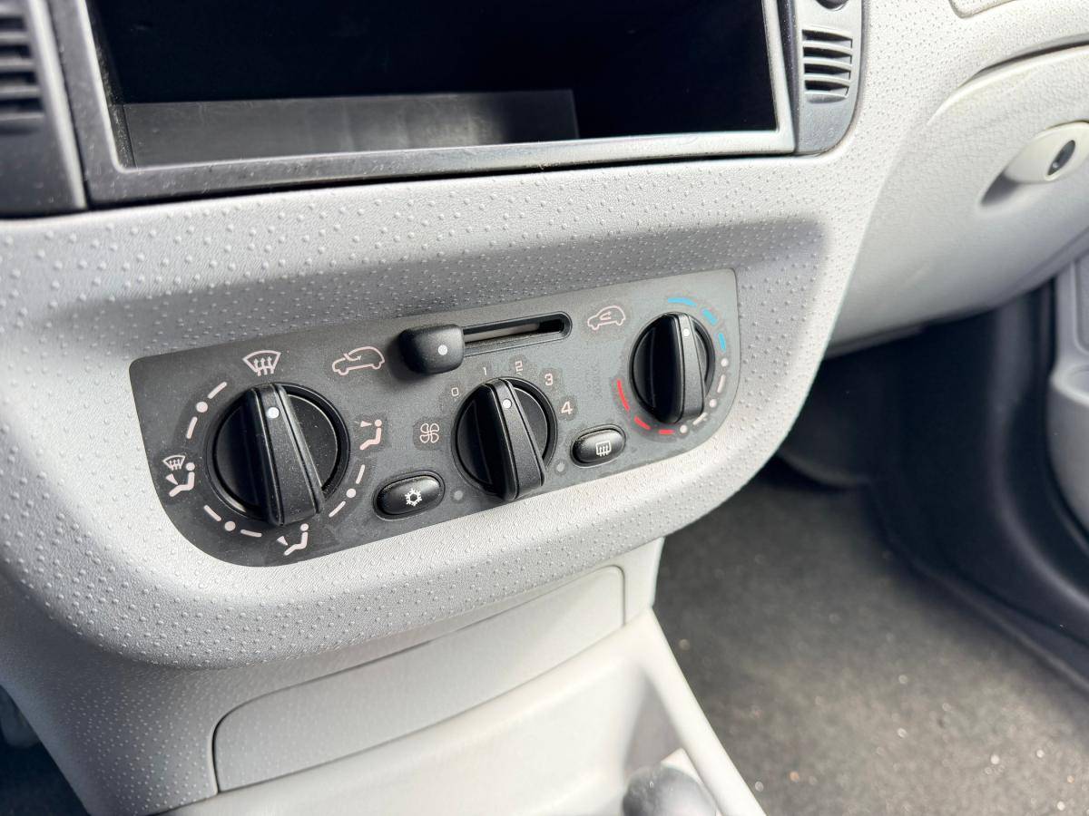 citroen-c3-2002-gasolina-1124cc