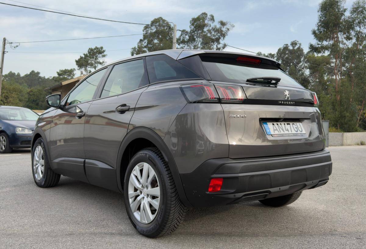 peugeot-3008-2022-diesel-1499cc