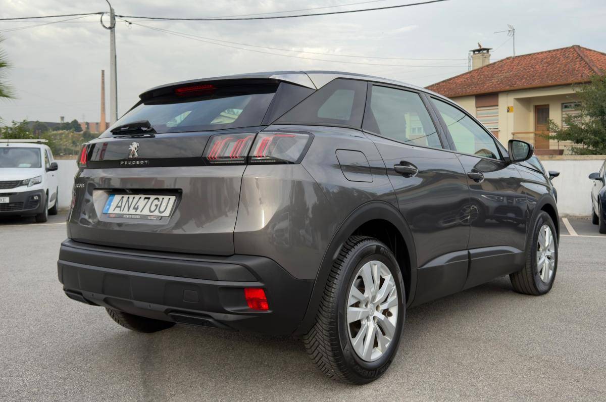 peugeot-3008-2022-diesel-1499cc