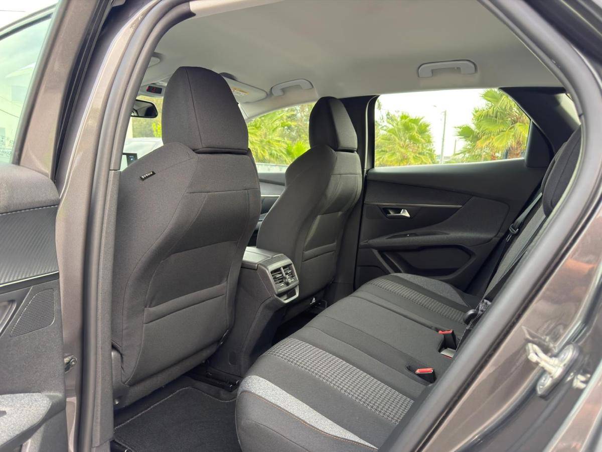 peugeot-3008-2022-diesel-1499cc