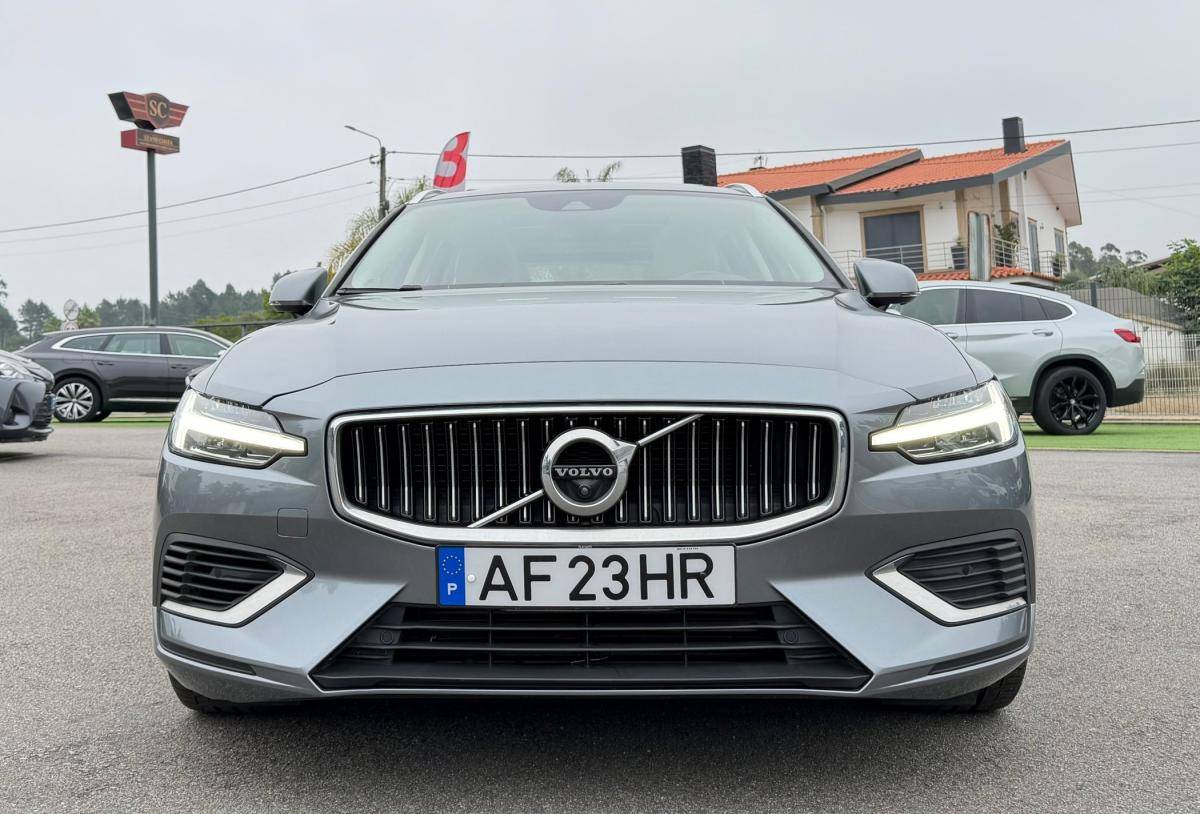 volvo-v60-2021-hibrido-a-gasolina-1969cc