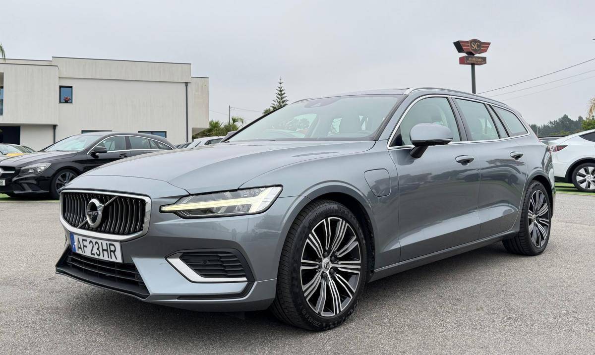 volvo-v60-2021-hibrido-a-gasolina-1969cc
