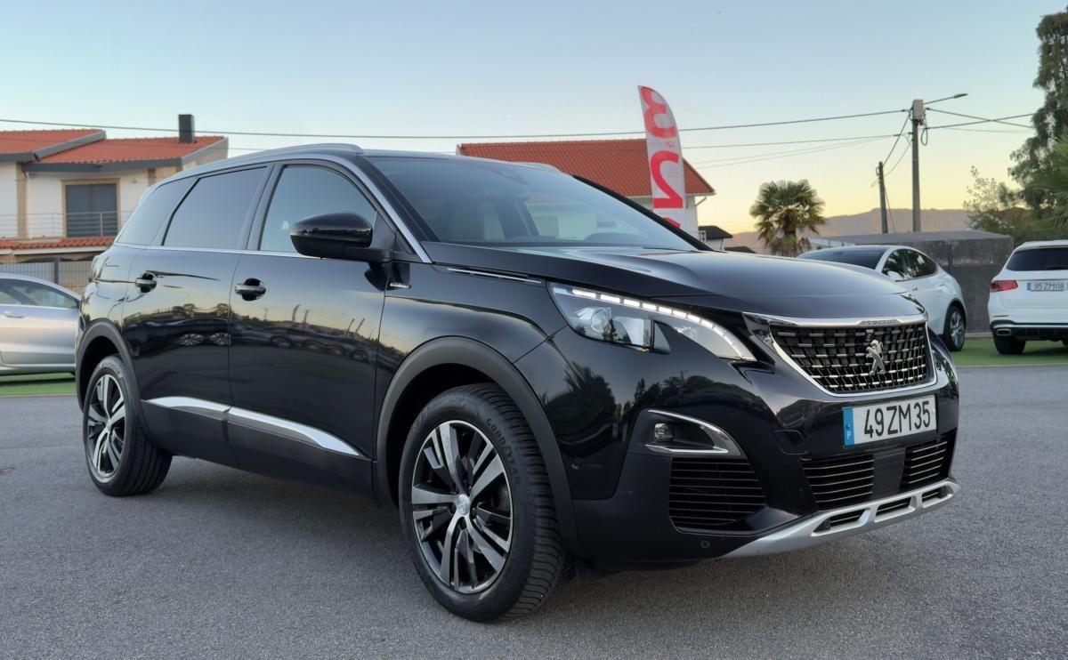 peugeot-5008-2019-diesel-1499cc