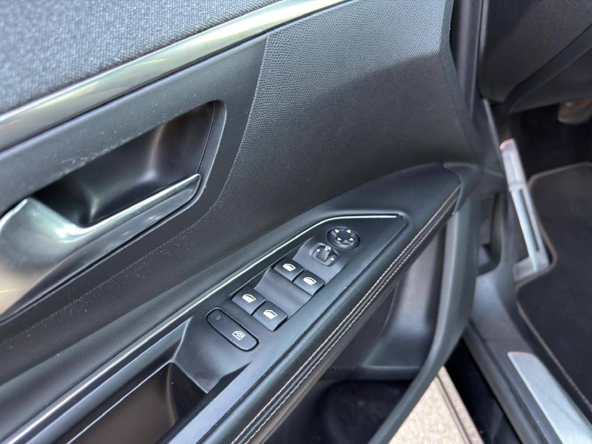 peugeot-5008-2019-diesel-1499cc