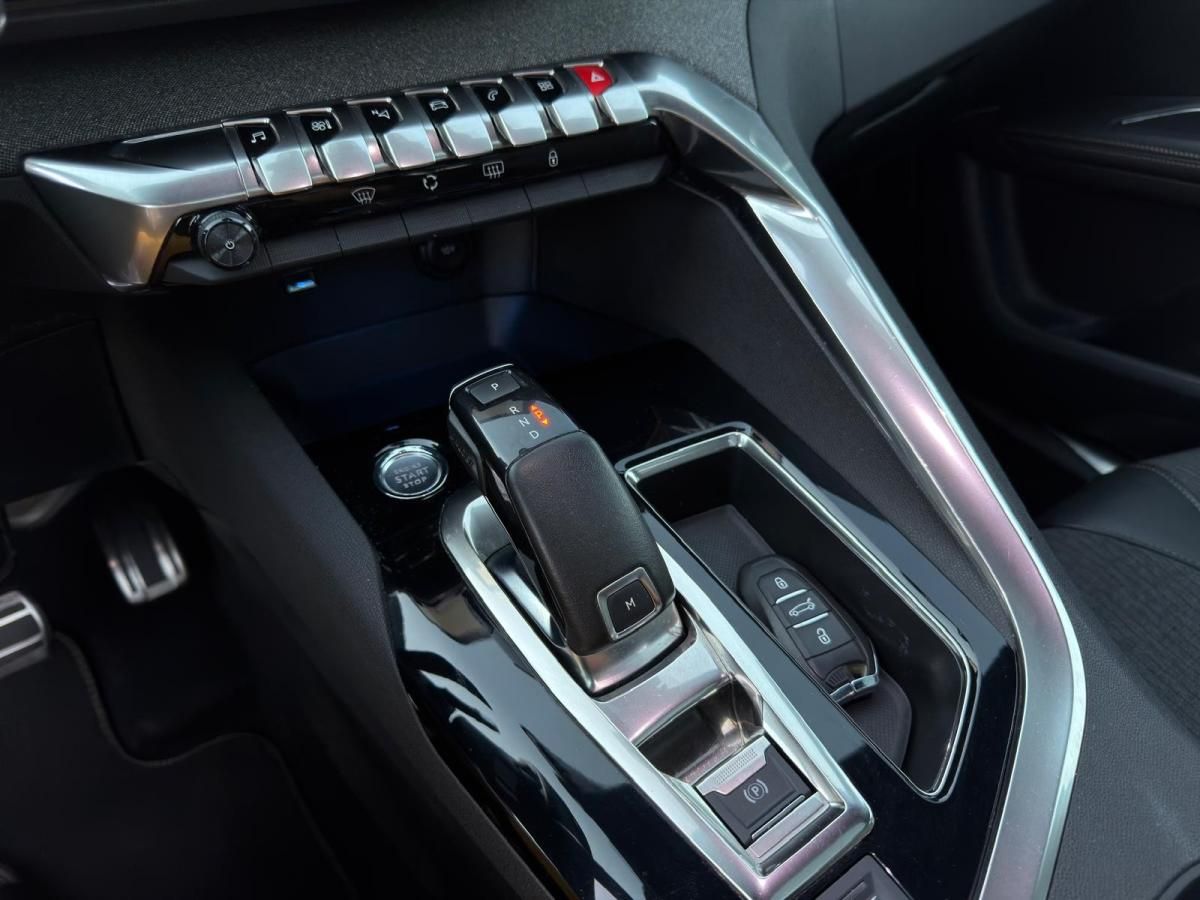 peugeot-5008-2019-diesel-1499cc