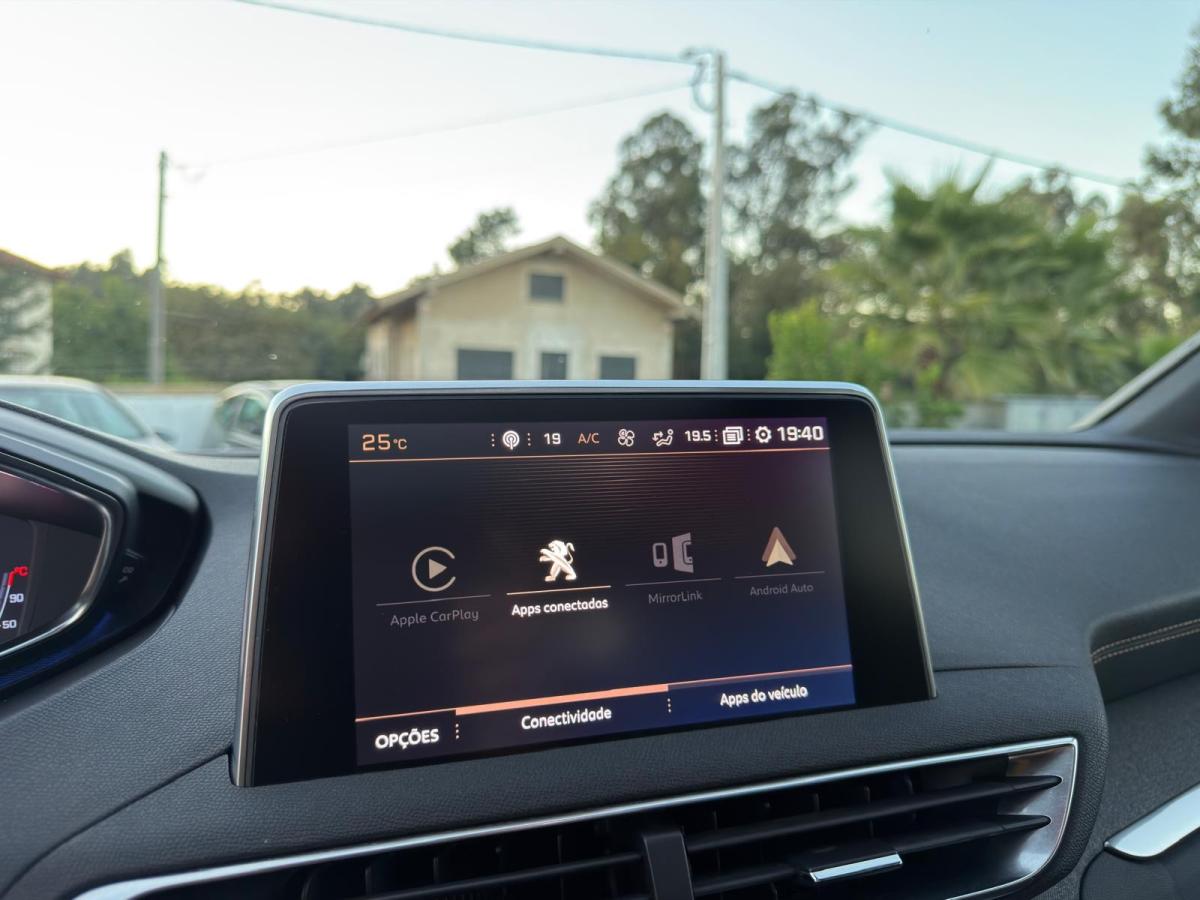 peugeot-5008-2019-diesel-1499cc