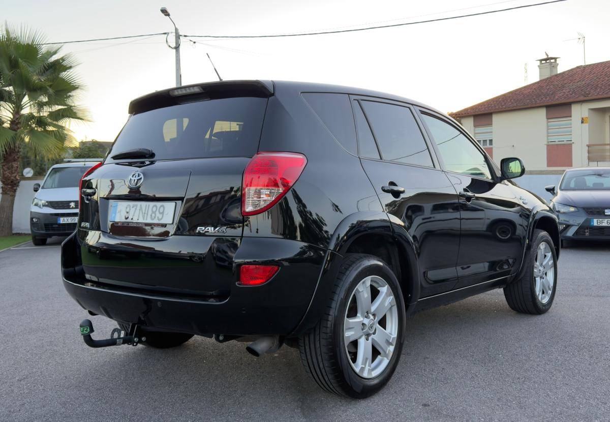 toyota-rav4-2006-diesel-2231cc
