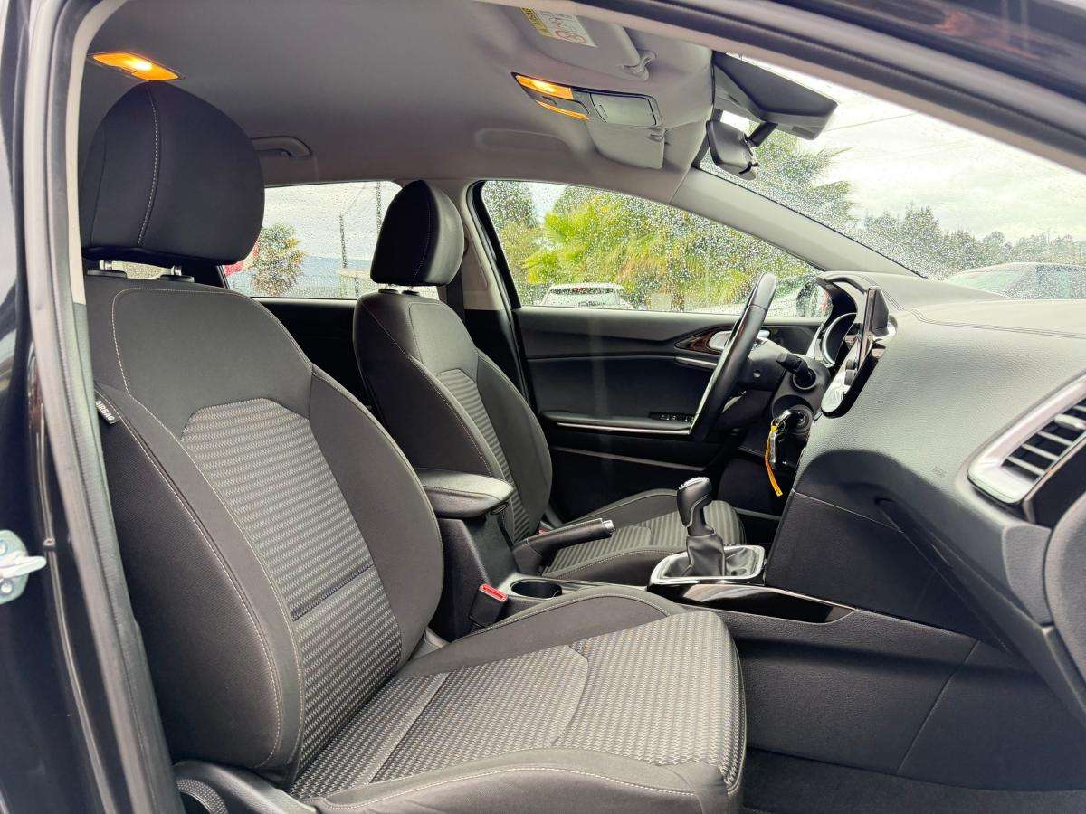 kia-ceed-sw-2023-diesel-1598cc