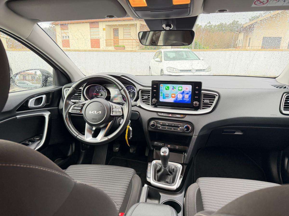 kia-ceed-sw-2023-diesel-1598cc