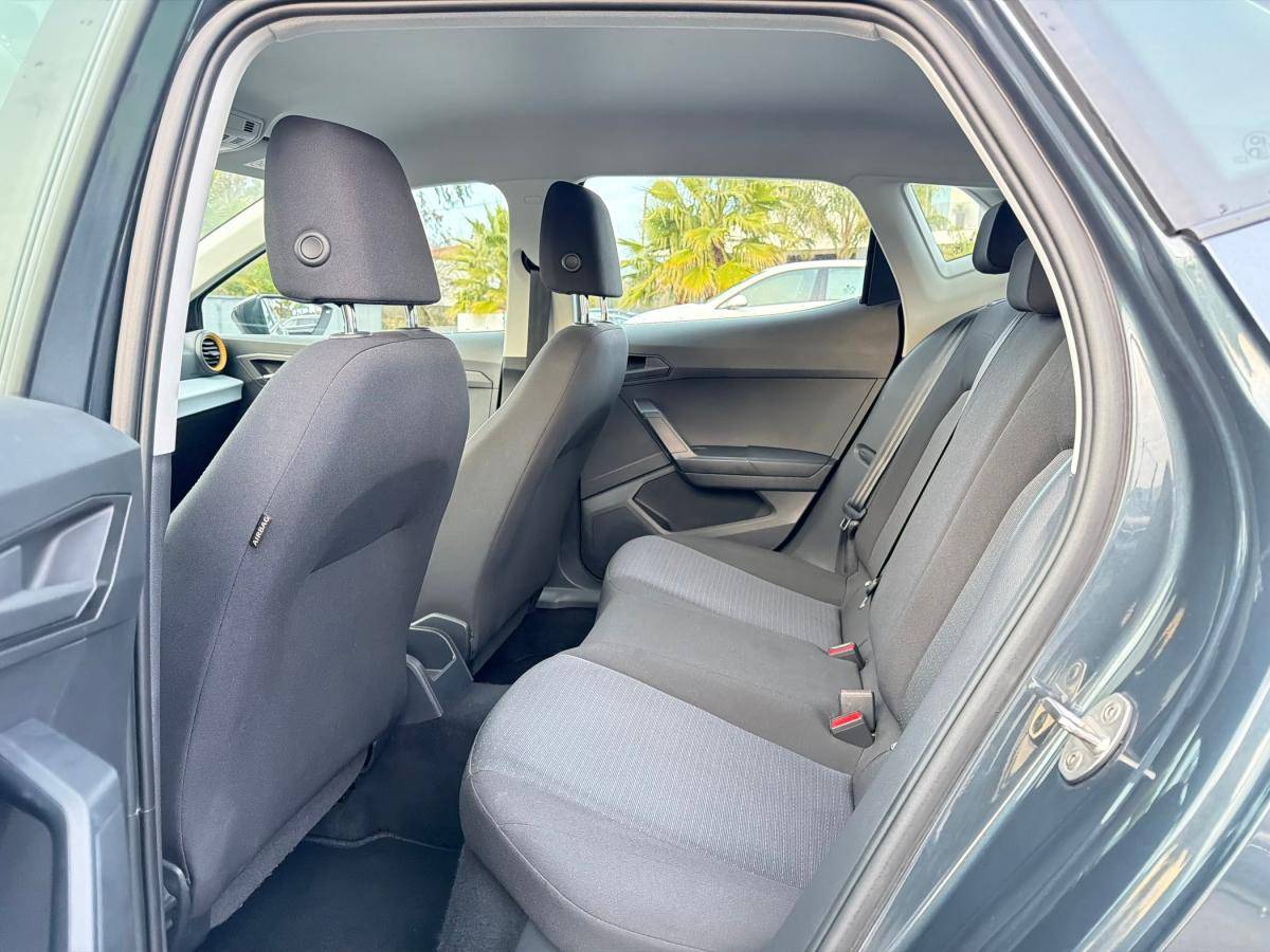 seat-ibiza-2023-gasolina-999cc