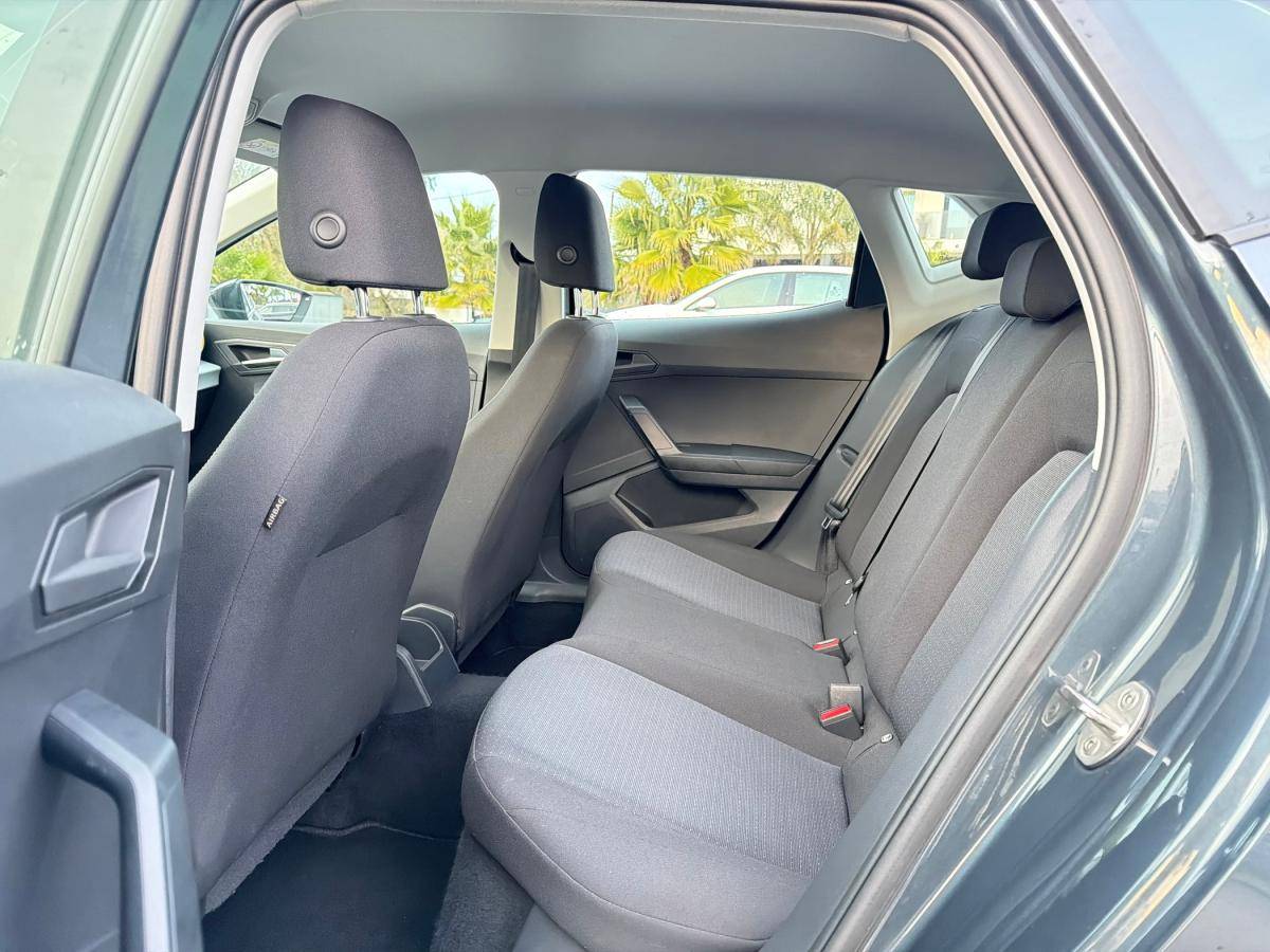 seat-ibiza-2023-gasolina-999cc