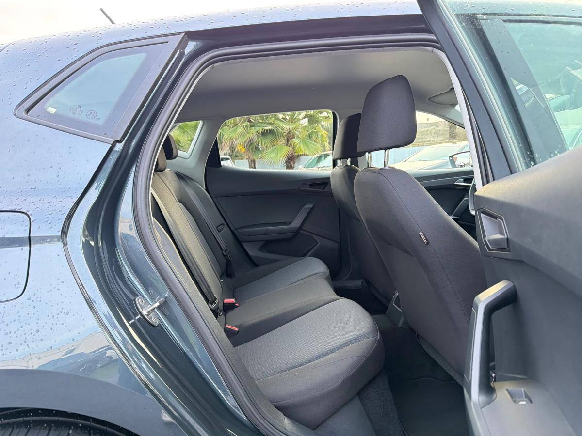 seat-ibiza-2023-gasolina-999cc