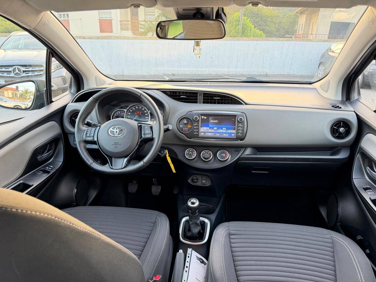 toyota-yaris-2020-gasolina-998cc