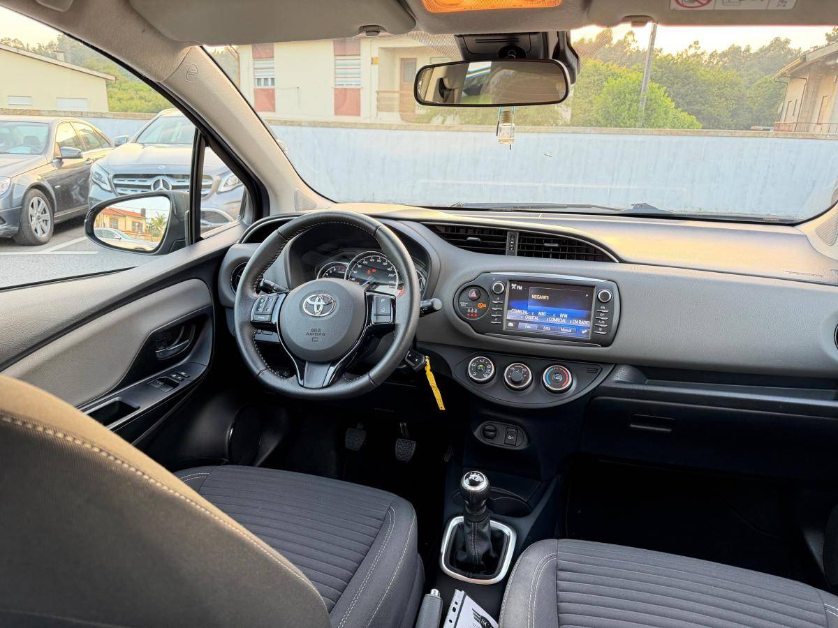 toyota-yaris-2020-gasolina-998cc