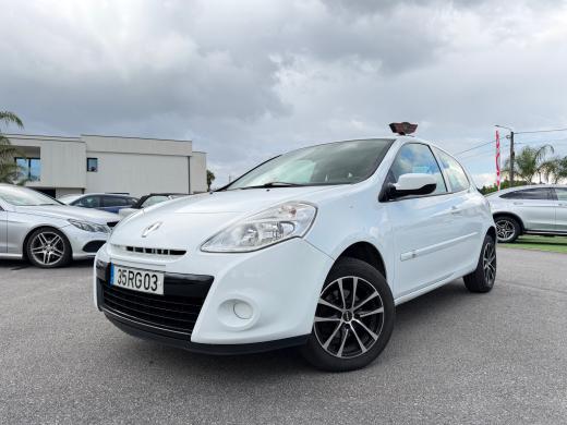 renault-clio-2011-diesel-1461cc
