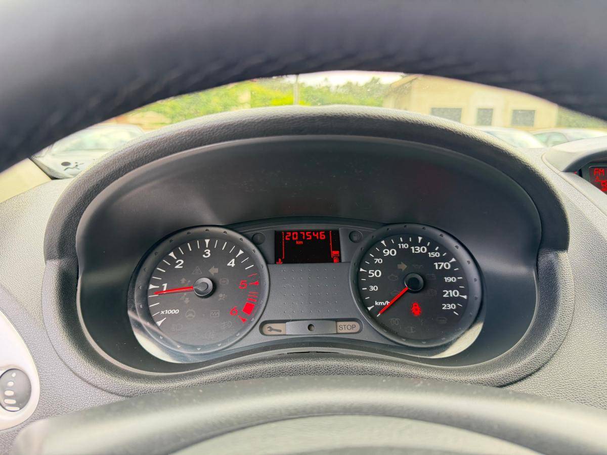 renault-clio-2011-diesel-1461cc