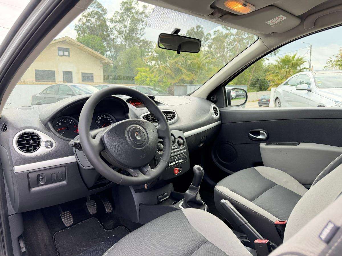 renault-clio-2011-diesel-1461cc