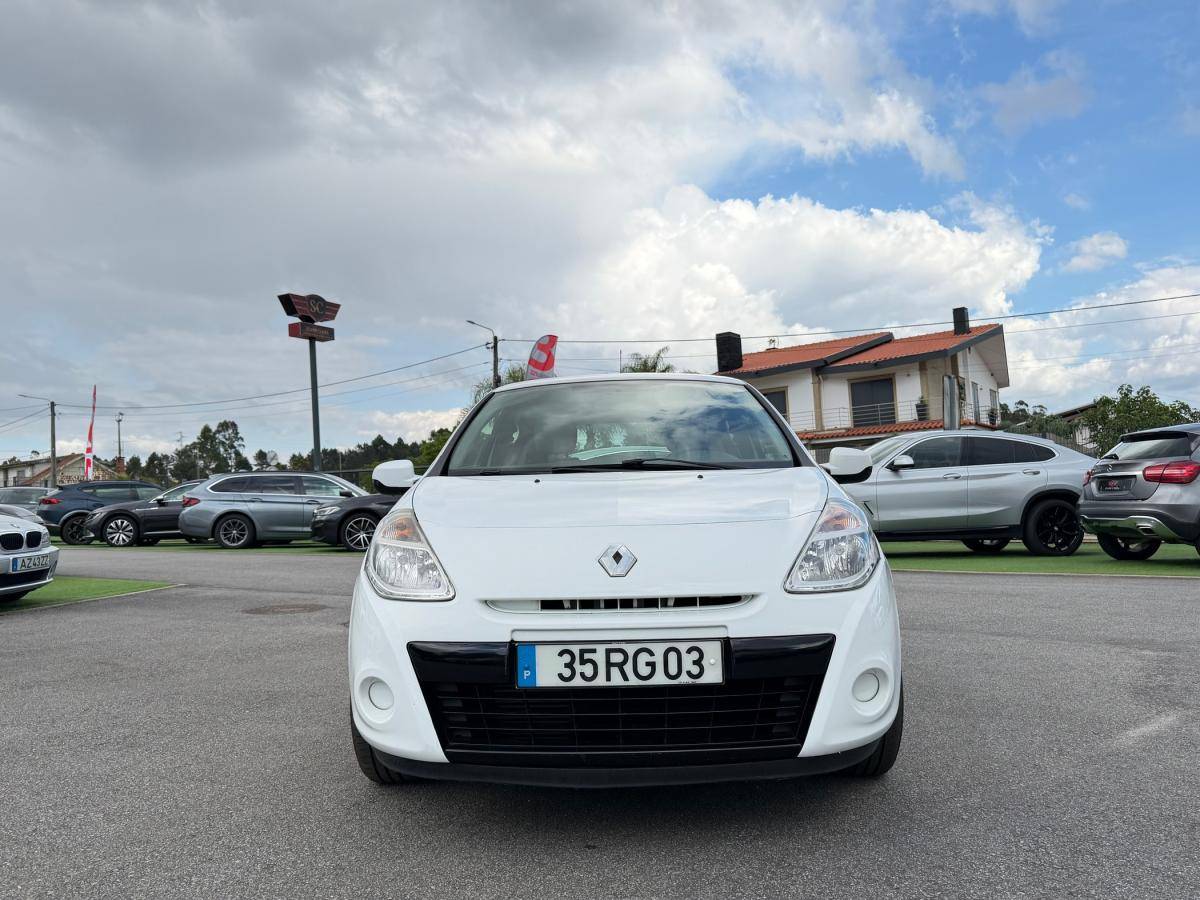 renault-clio-2011-diesel-1461cc