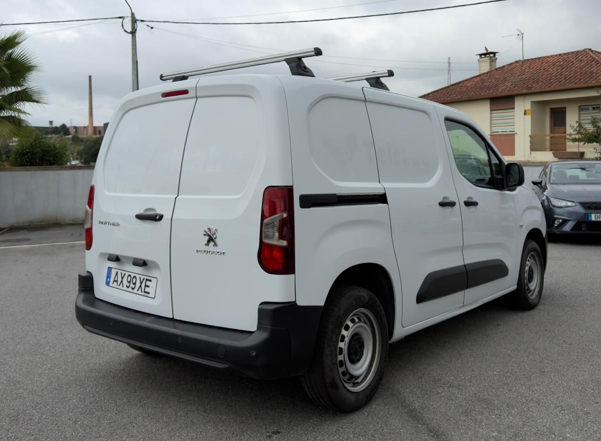 peugeot-partner-2023-diesel-1499cc