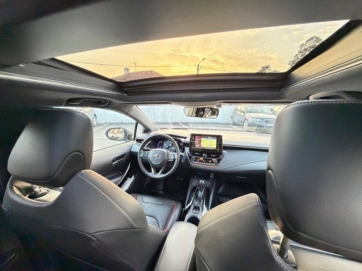toyota-corolla-2019-hibrido-a-gasolina-1987cc